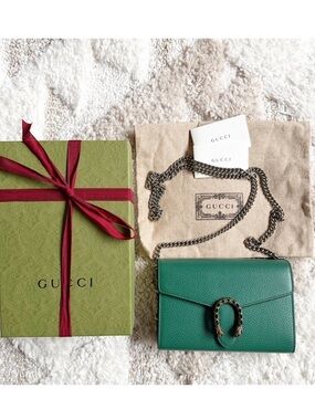 GUCCI Emerald Green Pebbled Calfskin Dionysus Chain Wallet Crossbody Bag